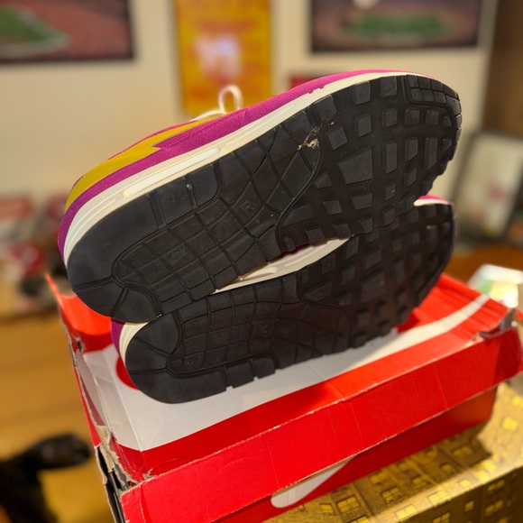 Dynamic Berry Air Max 1 - Picture 6 of 7